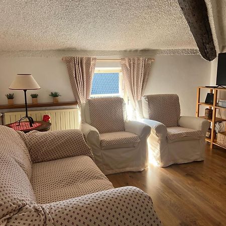 Apartamento Mansarda Petronilla Piazzatorre Exterior foto