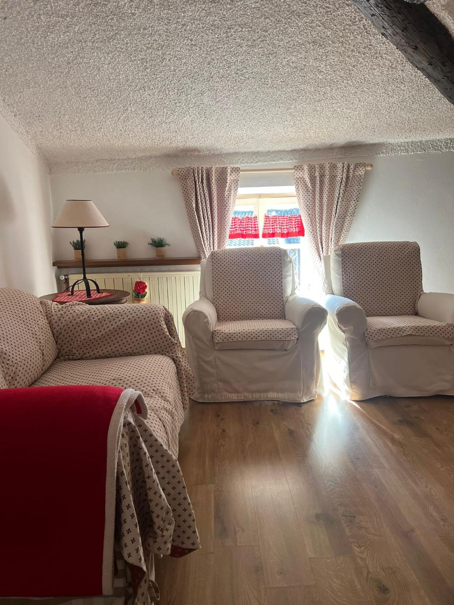 Apartamento Mansarda Petronilla Piazzatorre Exterior foto