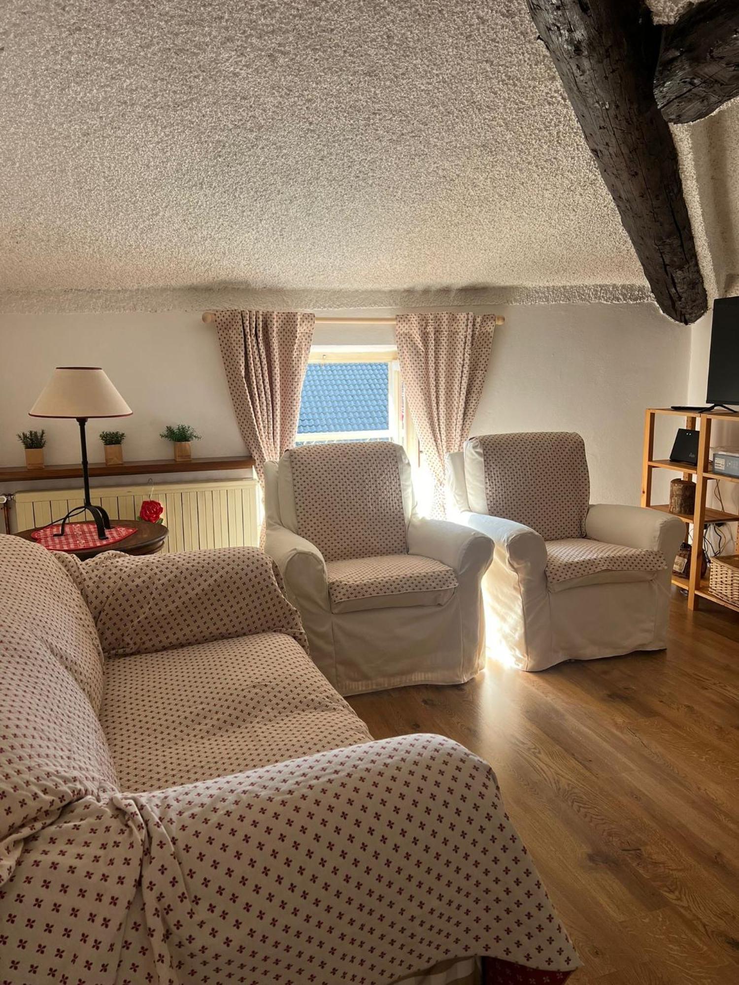 Apartamento Mansarda Petronilla Piazzatorre Exterior foto